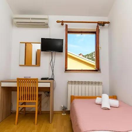 Sobe I Mareta Guest house 4*