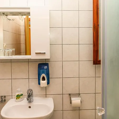 Sobe I Mareta Guest house Miholascica