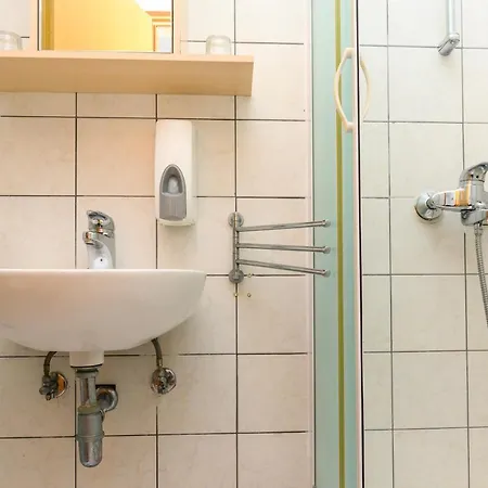 Sobe I Mareta 4* Miholascica