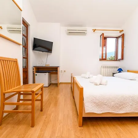 Guest house Sobe I Mareta *