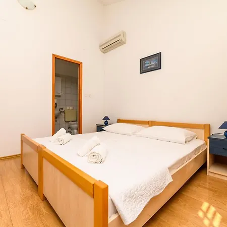 Guest house Sobe I Mareta *