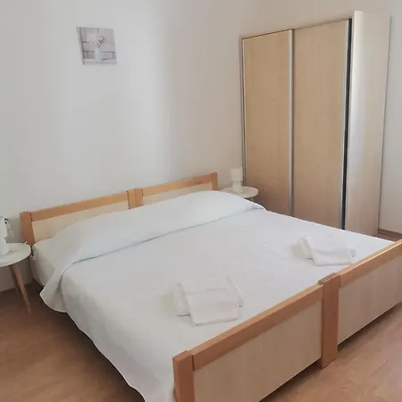 Sobe I Mareta Πανσιόν Miholascica