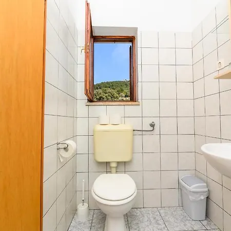 Sobe I Mareta בית הארחה 4*