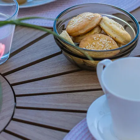 Sobe I Mareta Miholascica