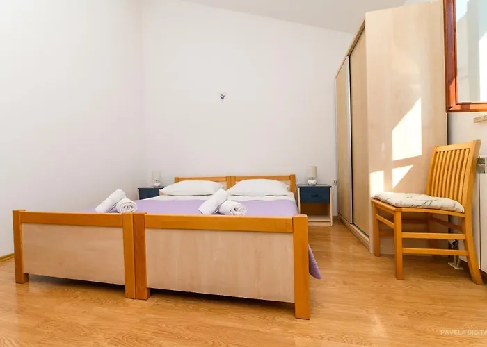 Πανσιόν Sobe I Mareta Miholascica