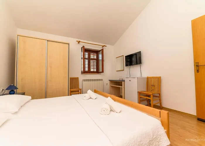 Sobe I Mareta Miholascica