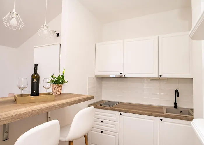 Sobe I Mareta Πανσιόν 4*